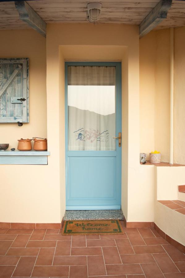 Nel Verde Del Villaggio - Casetta Celeste 고네사 외부 사진